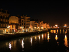 Bayonne de nuit, Bayonne